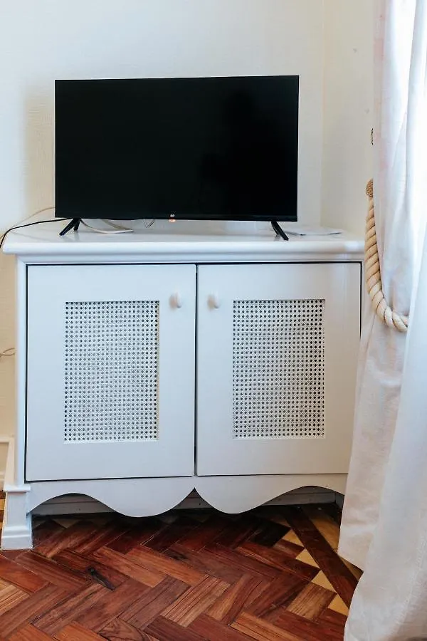 Guest house Double Bed Av Da Republic Room Lisbon Portugal