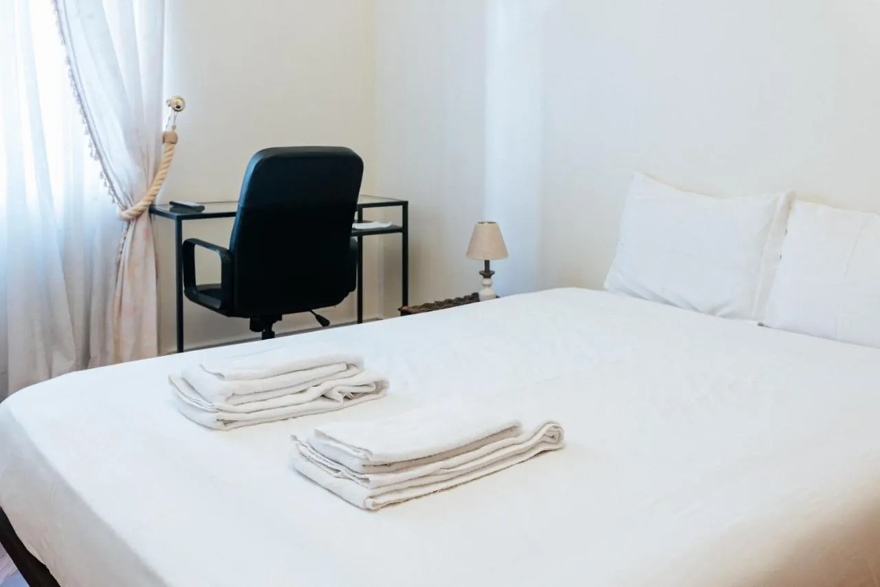 Double Bed Av Da Republic Room Lisboa